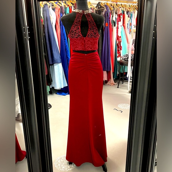 2pc dress - Picture 2 of 3